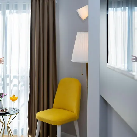 Niss Lara Hotel 3*