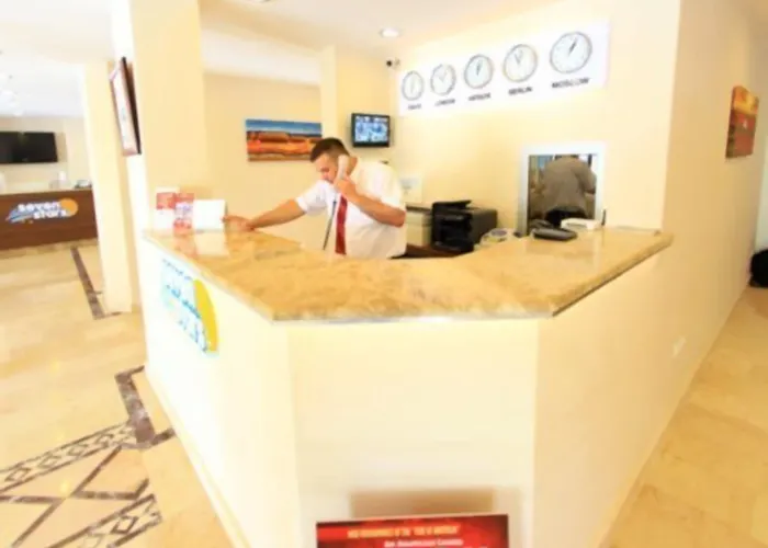 Отель Niss Lara