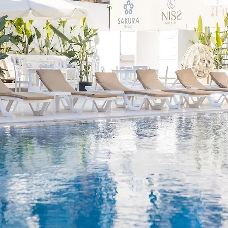 فندق Niss Lara 3*