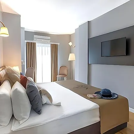 Niss Lara Hotel Antalya