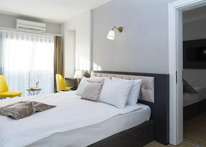 Niss Lara 3* Antalya